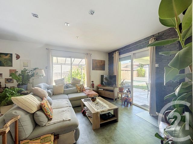 maison à vendre - 4 pièces - 125.3 m2 - GUJAN MESTRAS - 33 - AQUITAINE - Century 21 Duprat & Associés