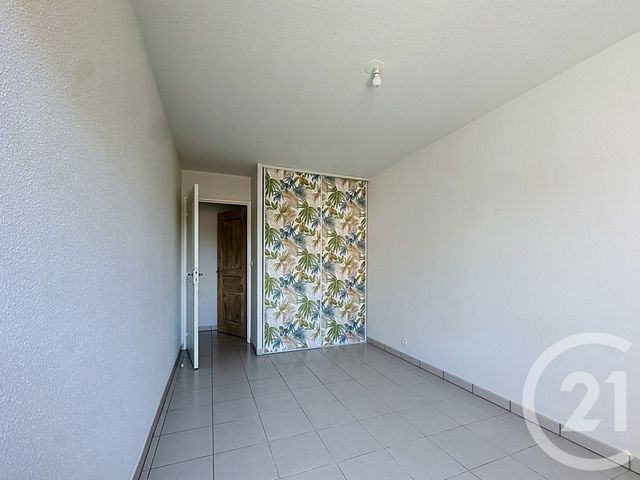 Appartement T3 à vendre - 3 pièces - 57.0 m2 - GUJAN MESTRAS - 33 - AQUITAINE - Century 21 Duprat & Associés