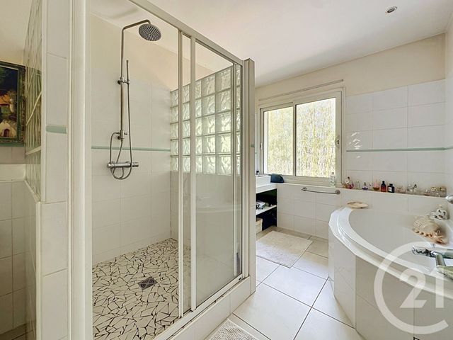 maison à vendre - 6 pièces - 222.29 m2 - GUJAN MESTRAS - 33 - AQUITAINE - Century 21 Duprat & Associés