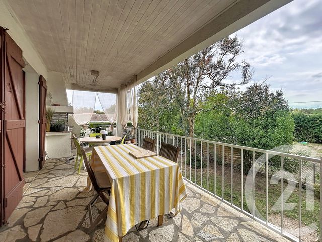 maison à vendre - 7 pièces - 193.47 m2 - GUJAN MESTRAS - 33 - AQUITAINE - Century 21 Duprat & Associés
