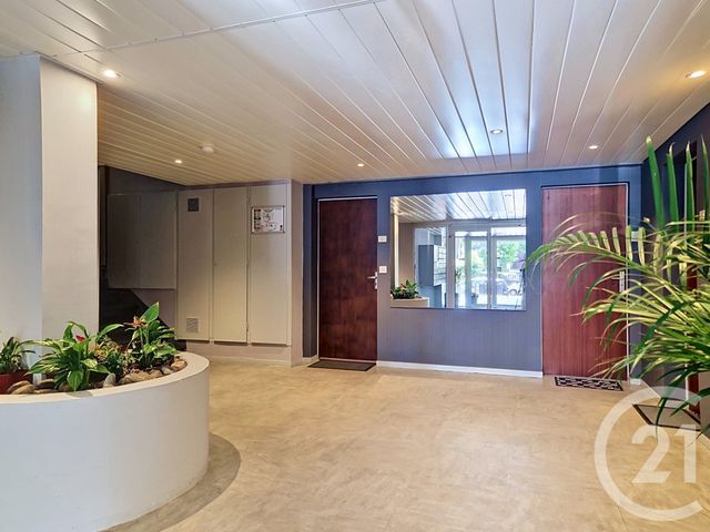 Appartement Studio Cabine à louer - 1 pièce - 23.5 m2 - ARCACHON - 33 - AQUITAINE - Century 21 Duprat & Associés