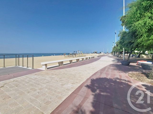 Appartement Studio Cabine à louer - 1 pièce - 23.5 m2 - ARCACHON - 33 - AQUITAINE - Century 21 Duprat & Associés