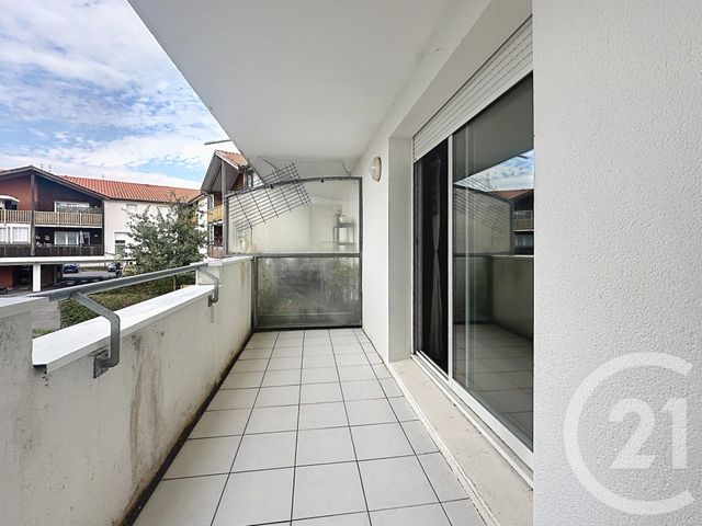 Appartement T2 à vendre - 2 pièces - 39.99 m2 - GUJAN MESTRAS - 33 - AQUITAINE - Century 21 Duprat & Associés