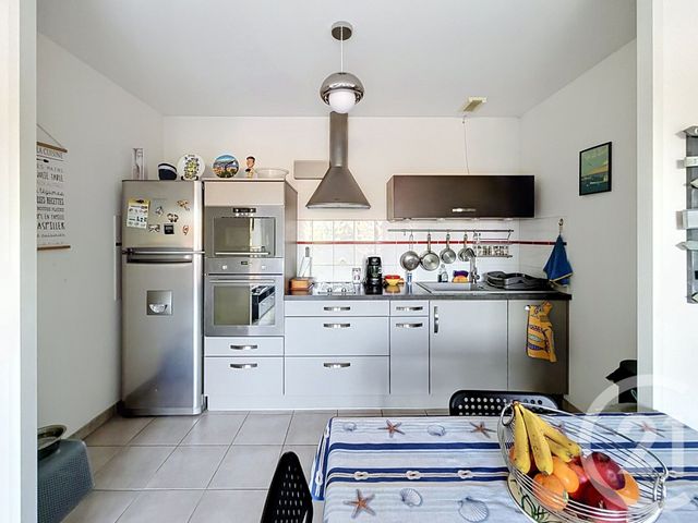 Appartement F2 à vendre - 2 pièces - 42.52 m2 - GUJAN MESTRAS - 33 - AQUITAINE - Century 21 Duprat & Associés