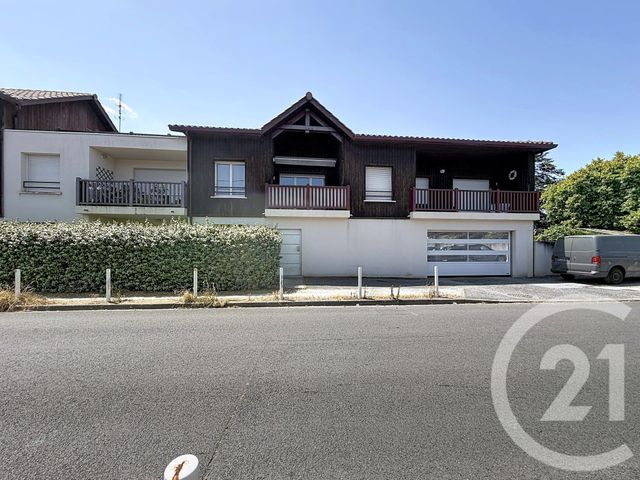 Appartement F2 à vendre - 2 pièces - 42.52 m2 - GUJAN MESTRAS - 33 - AQUITAINE - Century 21 Duprat & Associés