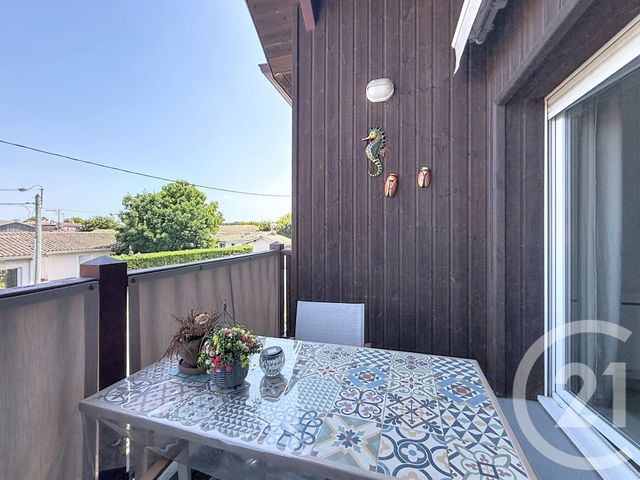 Appartement F2 à vendre - 2 pièces - 42.52 m2 - GUJAN MESTRAS - 33 - AQUITAINE - Century 21 Duprat & Associés