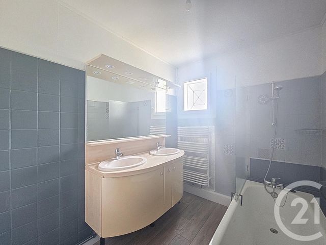 maison à louer - 4 pièces - 81.44 m2 - BIGANOS - 33 - AQUITAINE - Century 21 Duprat & Associés