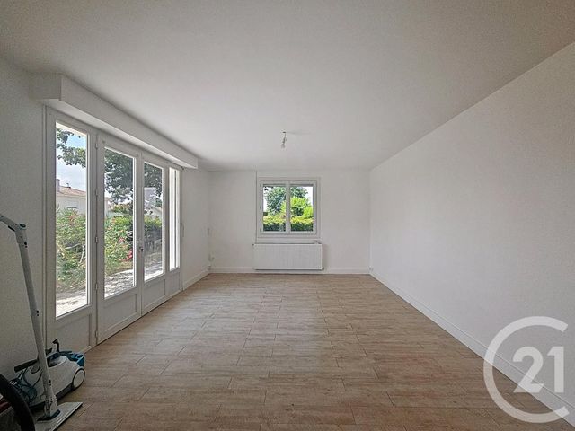 maison à louer - 4 pièces - 81.44 m2 - BIGANOS - 33 - AQUITAINE - Century 21 Duprat & Associés