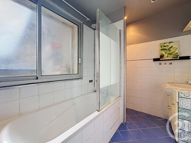 Appartement F1 à louer - 1 pièce - 43.75 m2 - GUJAN MESTRAS - 33 - AQUITAINE - Century 21 Duprat & Associés
