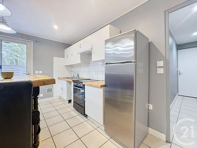 Appartement F1 à louer - 1 pièce - 43.75 m2 - GUJAN MESTRAS - 33 - AQUITAINE - Century 21 Duprat & Associés
