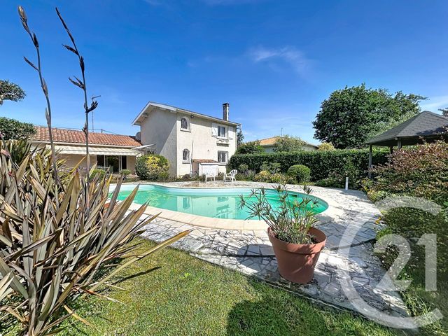 maison à vendre - 4 pièces - 136.13 m2 - GUJAN MESTRAS - 33 - AQUITAINE - Century 21 Duprat & Associés