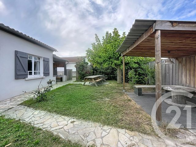 maison à louer - 6 pièces - 177.07 m2 - GUJAN MESTRAS - 33 - AQUITAINE - Century 21 Duprat & Associés