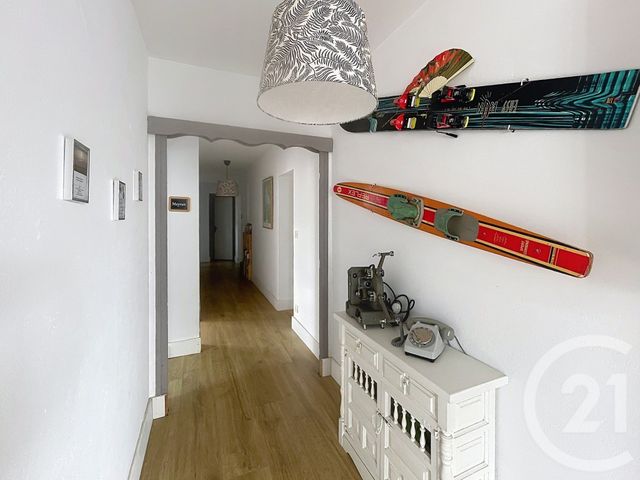 maison à louer - 6 pièces - 177.07 m2 - GUJAN MESTRAS - 33 - AQUITAINE - Century 21 Duprat & Associés