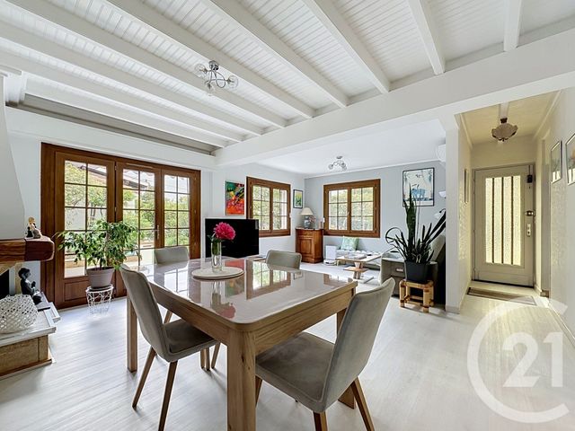 maison à vendre - 4 pièces - 143.0 m2 - GUJAN MESTRAS - 33 - AQUITAINE - Century 21 Duprat & Associés
