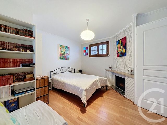 maison à vendre - 4 pièces - 143.0 m2 - GUJAN MESTRAS - 33 - AQUITAINE - Century 21 Duprat & Associés