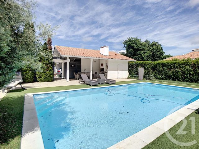 maison à vendre - 6 pièces - 194.0 m2 - GUJAN MESTRAS - 33 - AQUITAINE - Century 21 Duprat Donnesse maison à vendre - 6 pièces - 194.0 m2 - GUJAN MESTRAS - 33 - AQUITAINE - Century 21 Duprat Donnesse