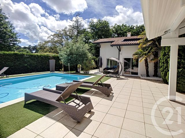 maison à vendre - 6 pièces - 194.0 m2 - GUJAN MESTRAS - 33 - AQUITAINE - Century 21 Duprat Donnesse maison à vendre - 6 pièces - 194.0 m2 - GUJAN MESTRAS - 33 - AQUITAINE - Century 21 Duprat Donnesse