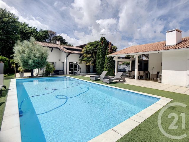 maison à vendre - 6 pièces - 194.0 m2 - GUJAN MESTRAS - 33 - AQUITAINE - Century 21 Duprat Donnesse maison à vendre - 6 pièces - 194.0 m2 - GUJAN MESTRAS - 33 - AQUITAINE - Century 21 Duprat Donnesse