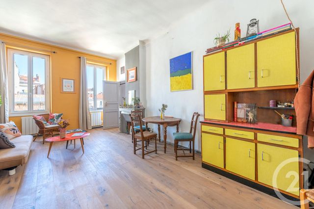 Appartement T2 à vendre - 2 pièces - 55 m2 - Marseille - 13005 - PROVENCE-ALPES-COTE-D-AZUR