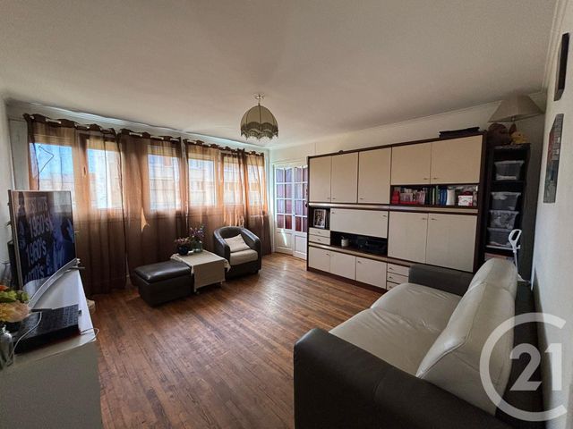 Appartement F4 à vendre - 4 pièces - 67,35 m2 - Montreuil - 93 - ILE-DE-FRANCE