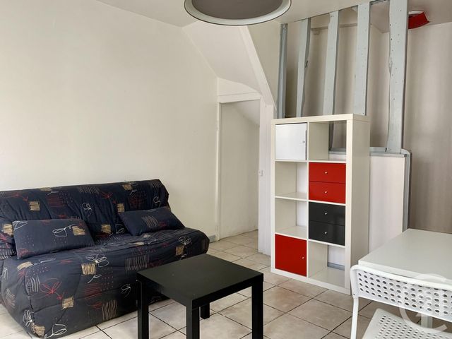 Appartement F2 à louer - 2 pièces - 32 m2 - Rouen - 76 - HAUTE-NORMANDIE